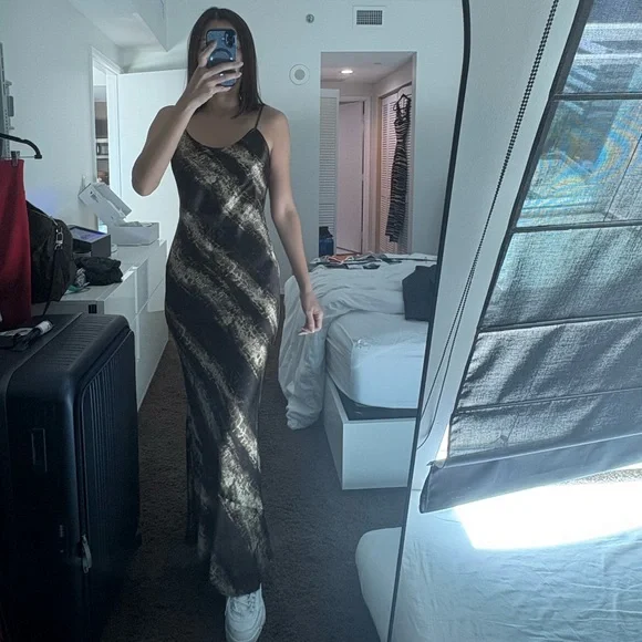 Reformation Gold and Red Slip Maxi Dress V-Neck Cocktail - Picture 4 of 4